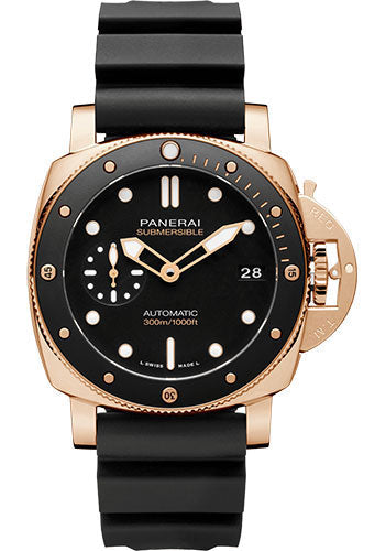 Pre-owned Panerai Submersible Goldtech™ — PAM01164