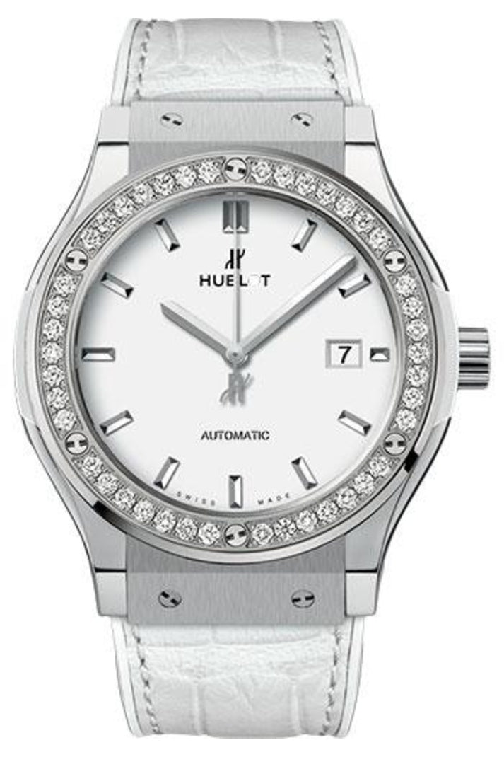 Hublot Classic Fusion Titanium White Diamonds 42mm Titanium White dial reference 542.NE.2010.LR.1204