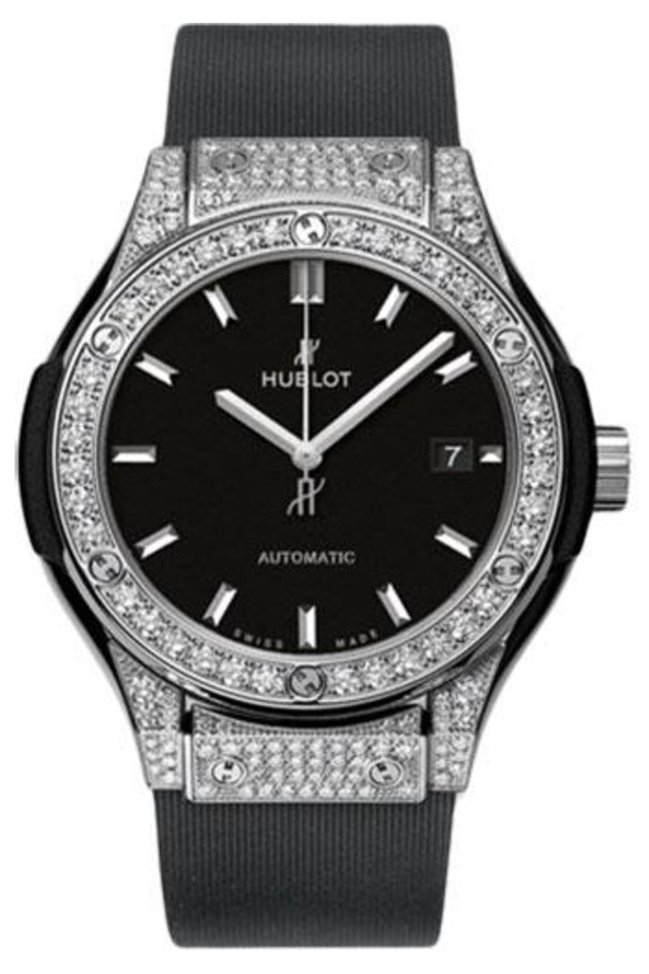 Hublot Classic Fusion Titanium Pavé 33mm Matte black dial Black lined rubber reference 582.NX.1170.RX.1704